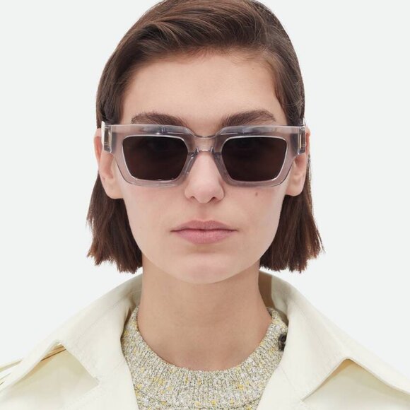 NEW BOTTEGA VENETA BV1230S 001 SUNGLASSES UNISEX CRYSTALSQUARE EYEWEAR - Picture 1 of 12